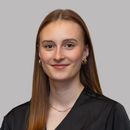  Angelina Kuntze