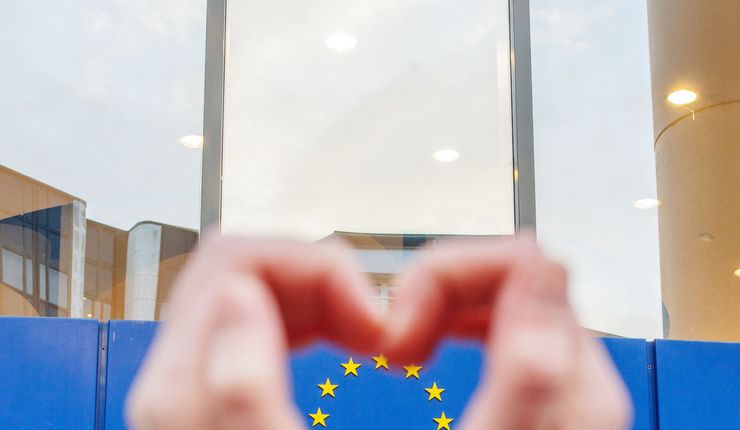 Europa Europäische Union EU Herz Hände Sterne
